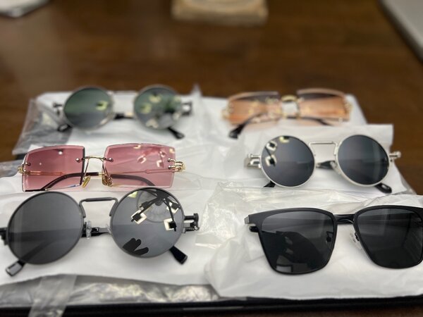 SUAVE SHADES