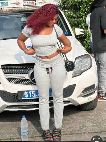 Ensemble décontracté femme en gris