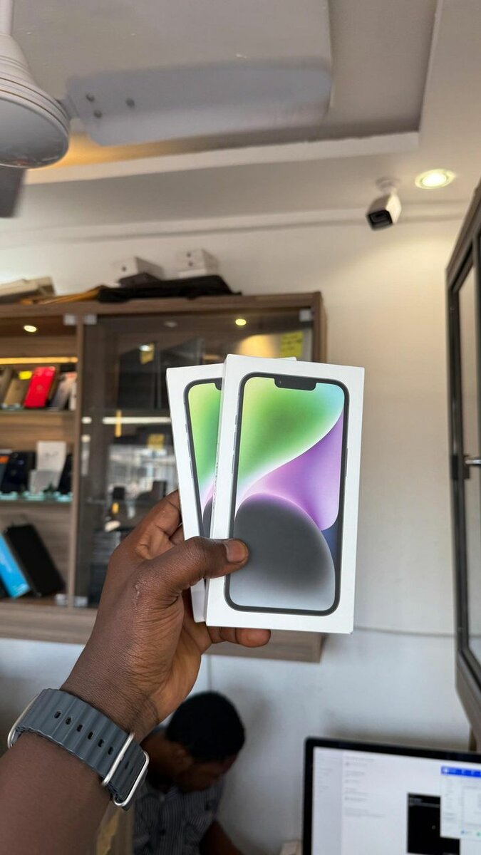iPhone 14