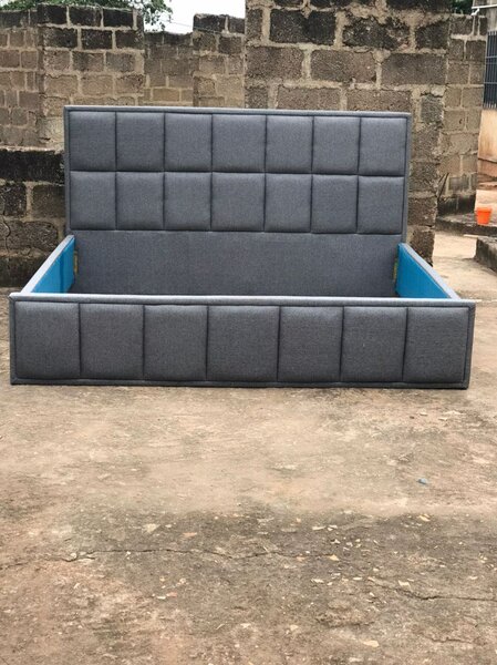 Queen size bed