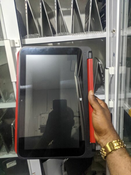 HP pavilion