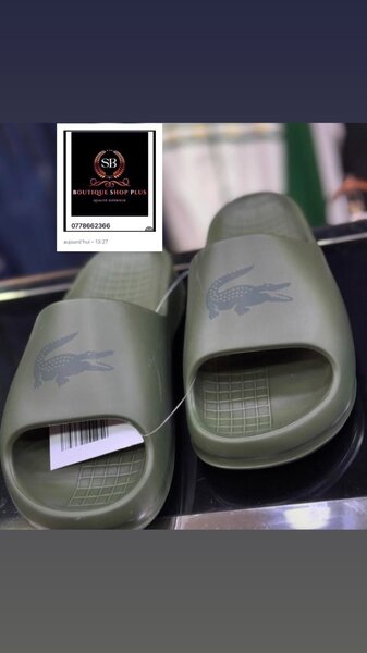 Sandales Lacoste authentique avec sa boîte