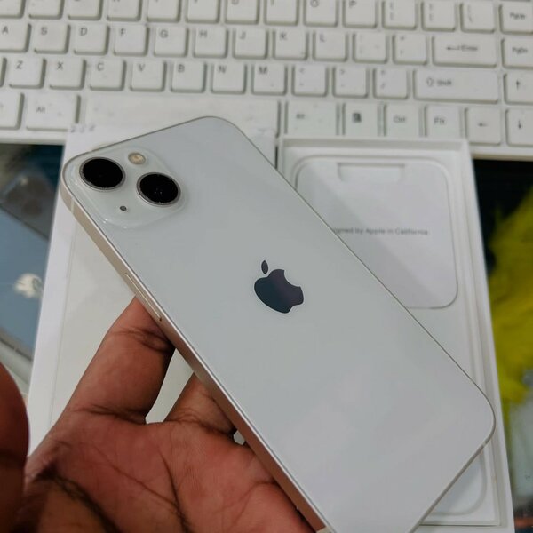 iPhone 13