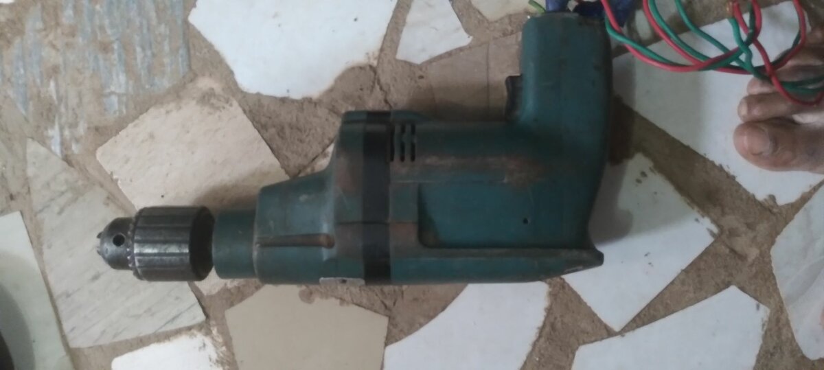 Grinder and driller