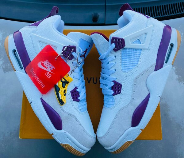 Jordan 4