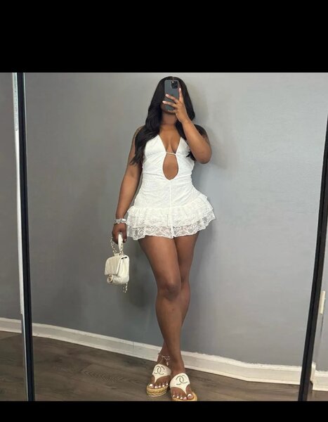 Dinner wear