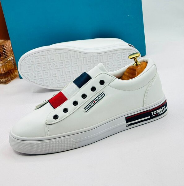 Fashion shoes