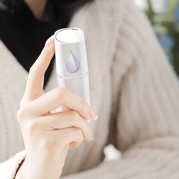 Diffuseur de parfum rechargeable