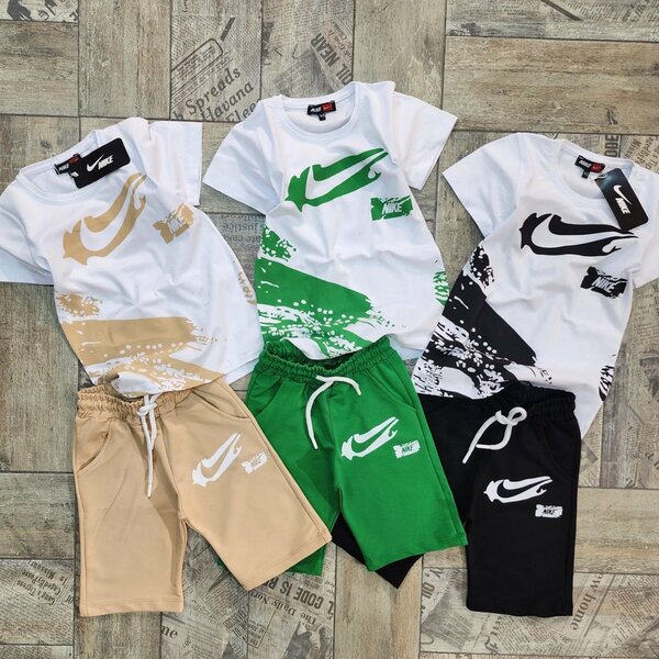 Ensemble Nike