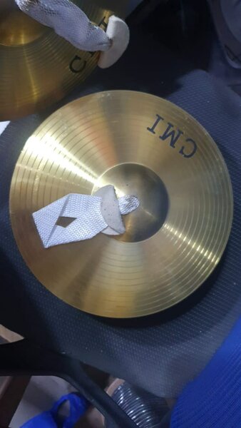 Petite cymbale 10"