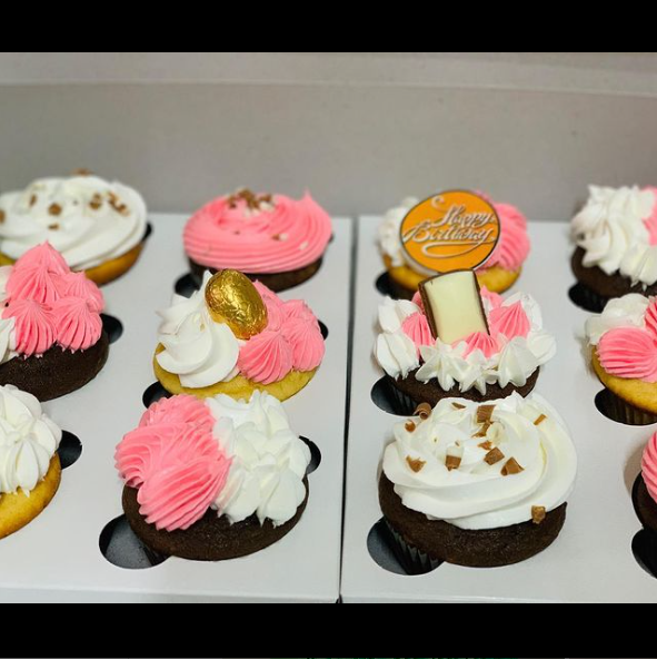 cup cakes twelve