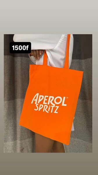 Tote bags