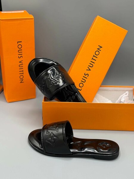 Ladies slides
