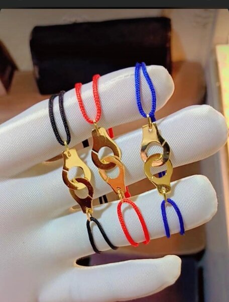 Bracelet or