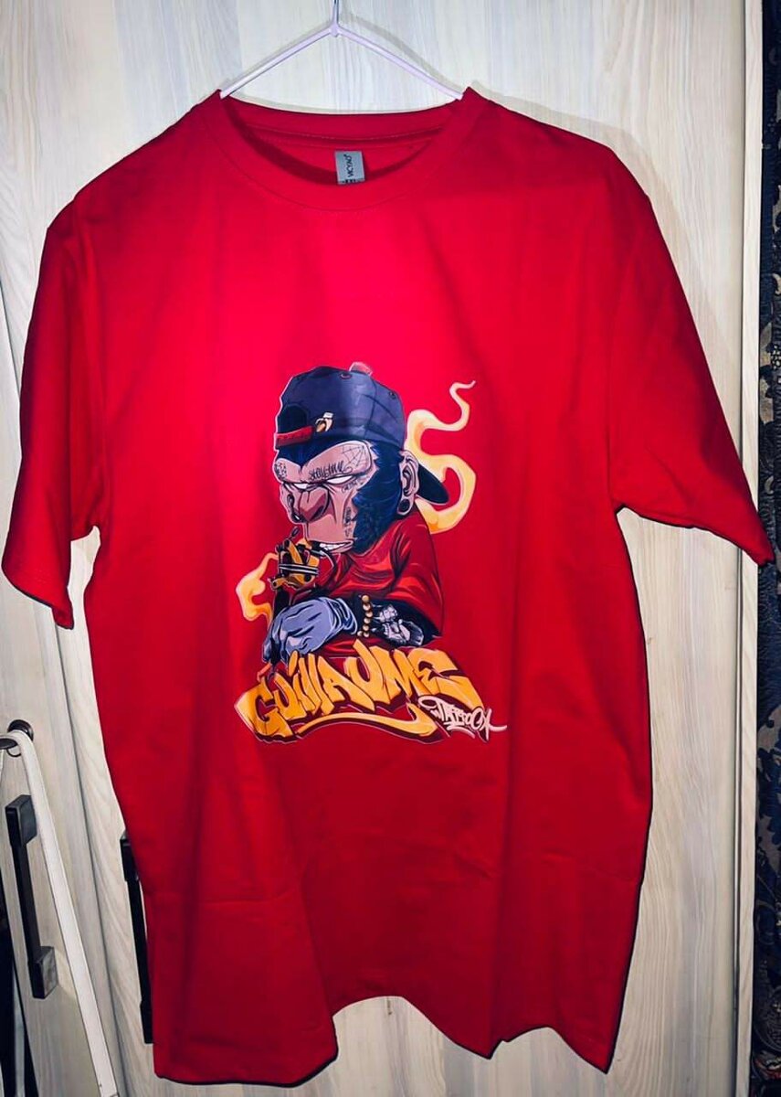 T-Shirt