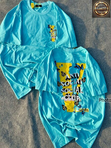 Tee-shirts