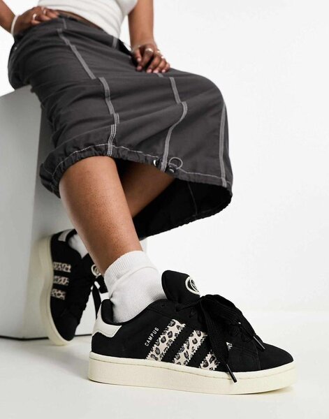 Adidas campus