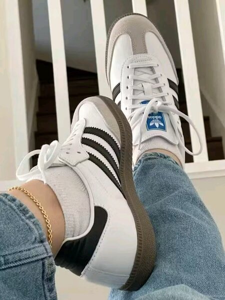 Adidas samba