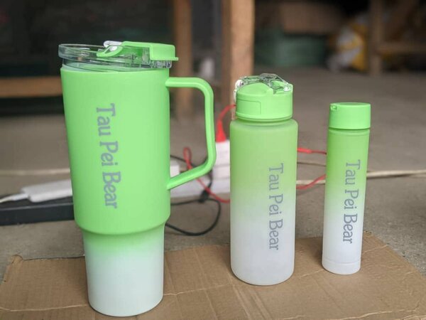 Drinking cup
