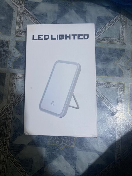 Miroir LED Tactile Portable