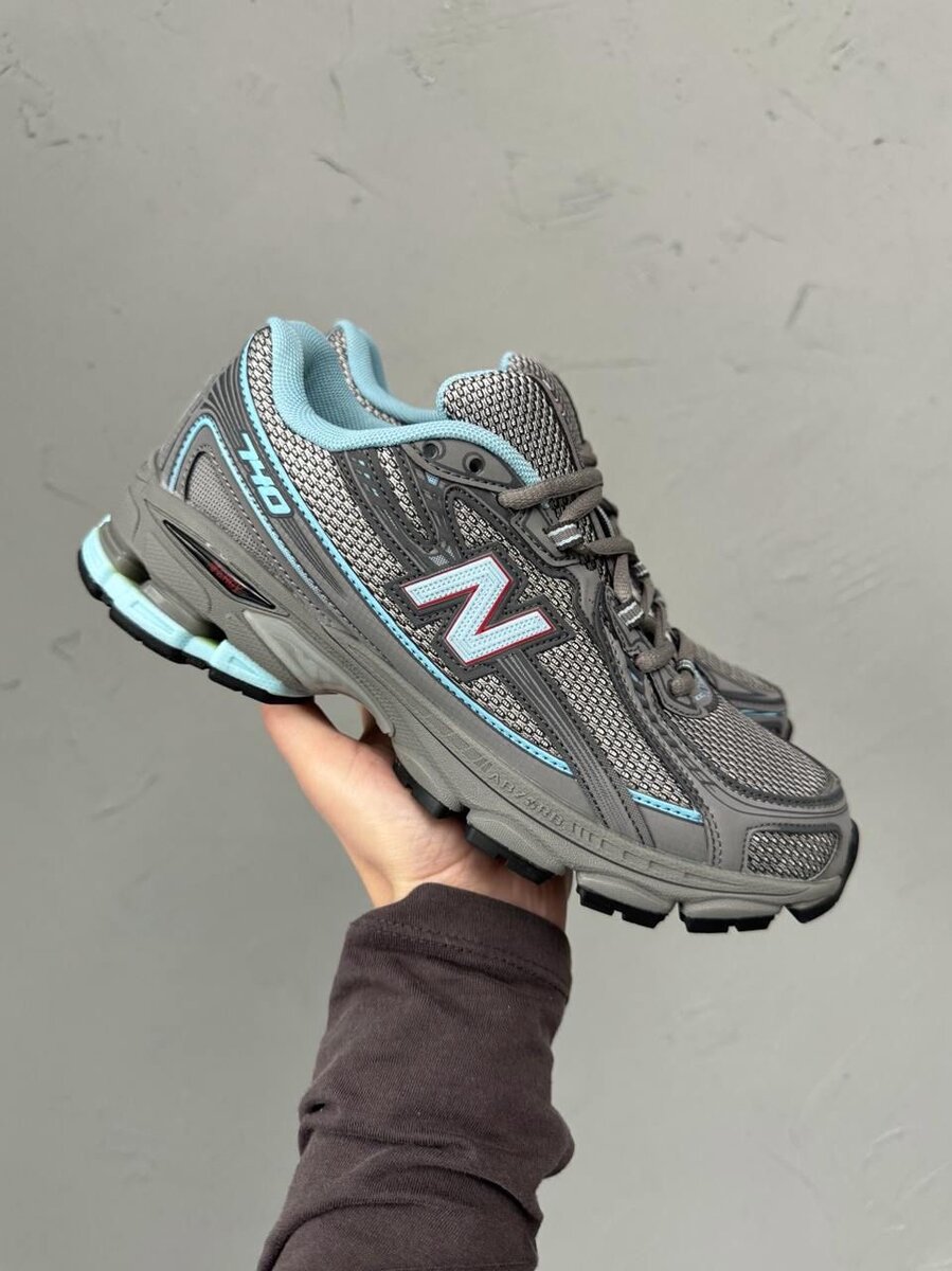 New balance 740