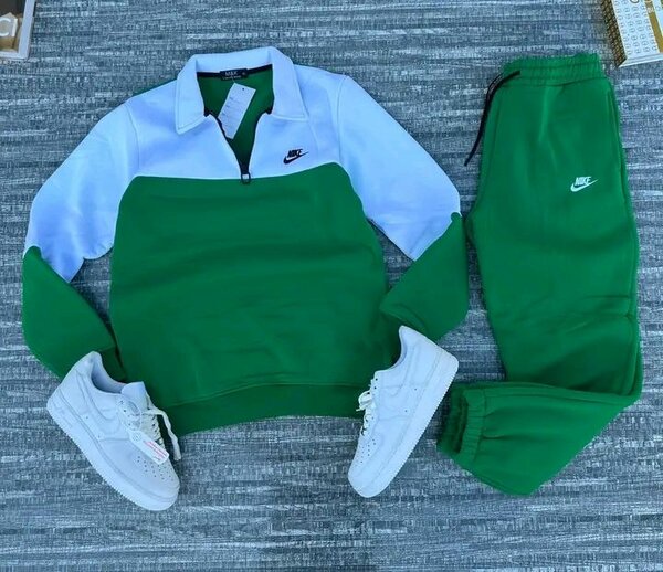 Tenue Nike sport verte