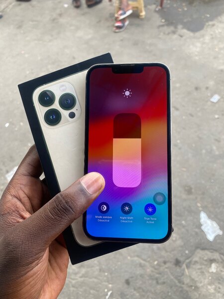 iPhone 13 Pro