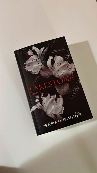 Lakstone