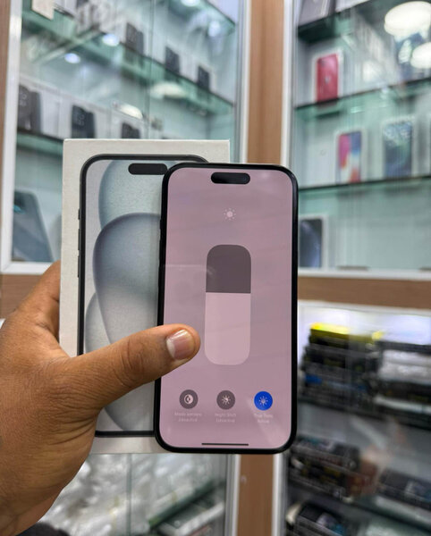 iPhone 15 simple 128 GB