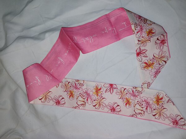 Écharpe florale élégante