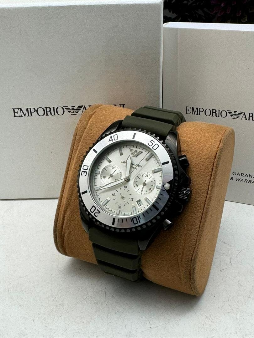 Solid EMPORIO ARMANI Watches