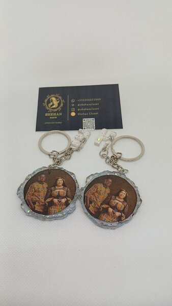 Resin keyholder