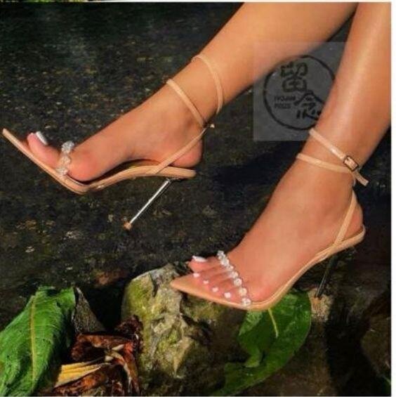 Ladies heel