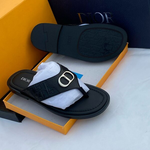 Fashion slippers