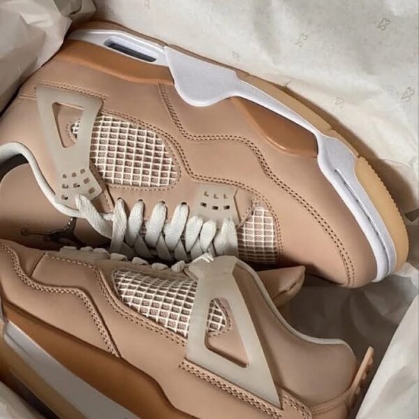 Jordan 4