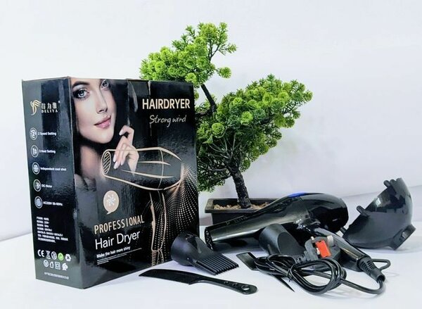 Hair dryer