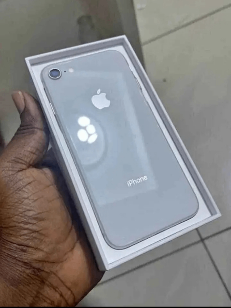 iPhone 8 Blanc Reconditionné