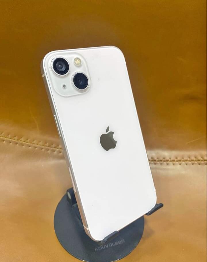 iPhone 13 Blanc 128Go Déverrouillé