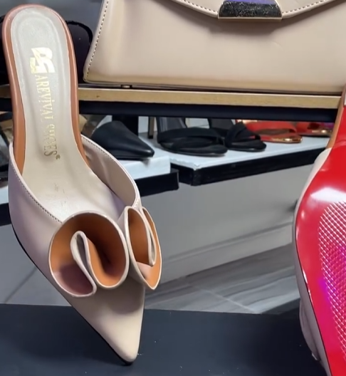 Shoes beige