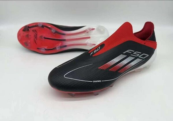 Chaussures de football paire de magre