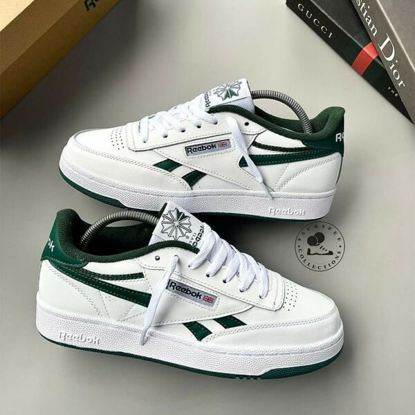 Rebook classic