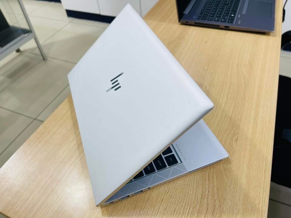 HP Elitebook 830 G7