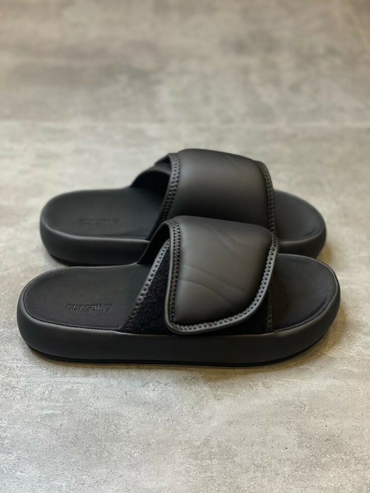 Rubber sandals