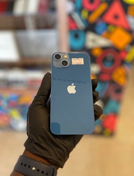 iPhone 13