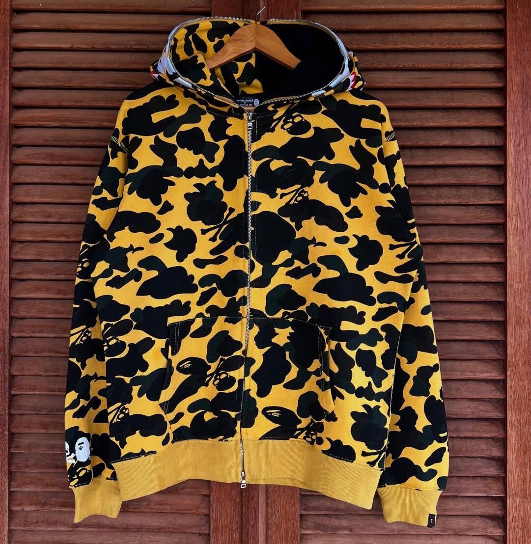 Pull-over BAPE