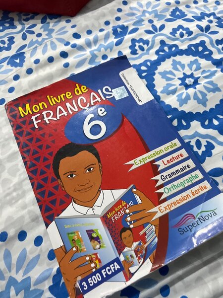 Livre scolaire de Français 6e