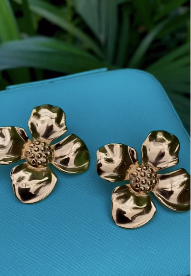 SHAY Earring 