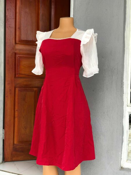 red dress