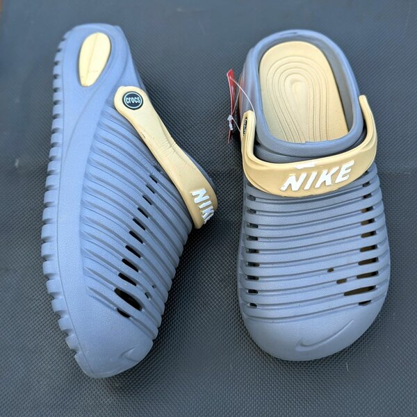 Slippers for men