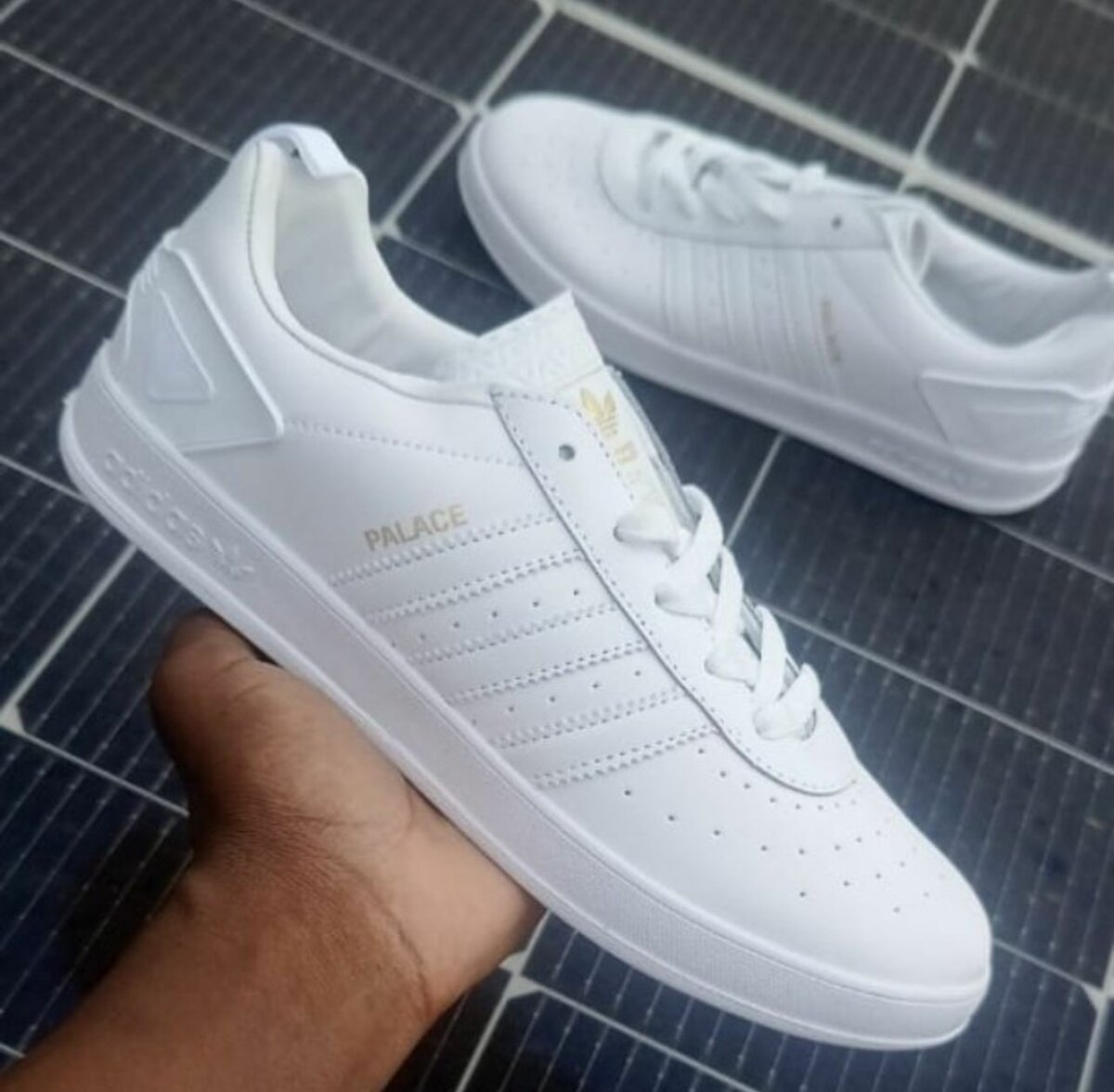 ADIDAS 3 LINES